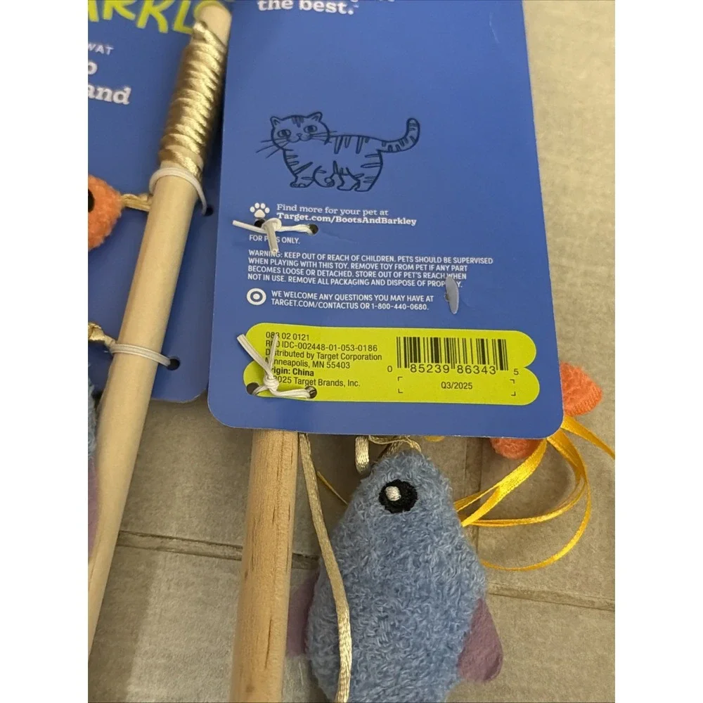 New Boots & Barkley Jump & Swat Catnip Cat Wand Fish Crinkly Target 3 Pieces